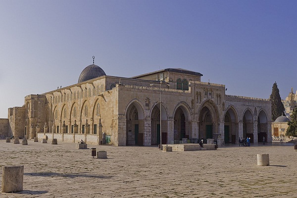 Zionist Regime Violated Al-Aqsa, Ibrahimi Mosques More than 95 Times in November