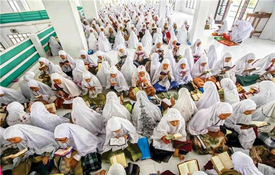 मुस्लिम देशों में रमजान का माहौल