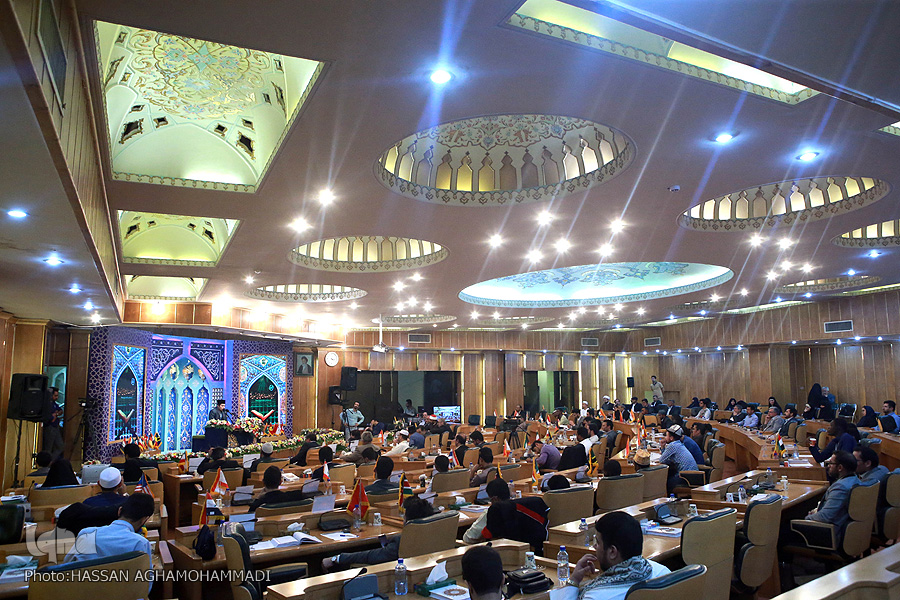 Iran:terminata VI edizione competizioni coraniche internazionali per studenti musulmani