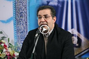 İranlı kârinin Kur’an-ı Kerim tilaveti