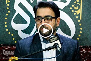 شاهد...تلاوة القارئ "قاسم مقدمي" في حفل إفتتاح مسابقة إیران للقرآن