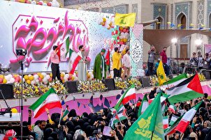 Fotos: Tausende besuchen die Versammlung „Mahfil“ in Qom
