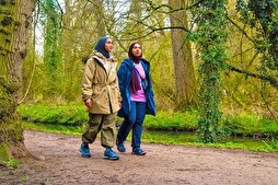 British Muslim Sisters Trying to Overcome Barriers to Hiking