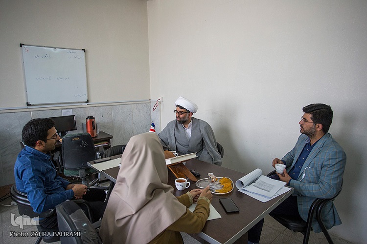 رئیس اداره امور قرآنی اوقاف مرکزی از ایکنا بازدید کرد