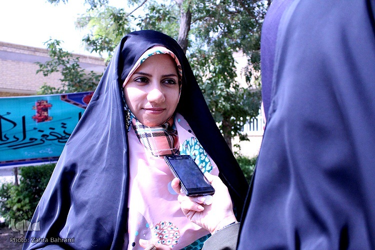 حضور بانوان در سطوح بالای مسابقات قرآنی کمرنگ است حضور بانوان در سطوح بالای مسابقات قرآنی کمرنگ است