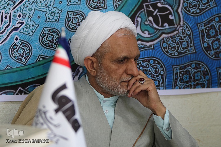 قرآن بعنوان فرمول کامل زندگی به کار گرفته شود/لزوم همبستگی بیشتر حوزهودانشگاه قرآن بعنوان فرمول کامل زندگی به کار گرفته شود/لزوم همبستگی بیشتر حوزهودانشگاه