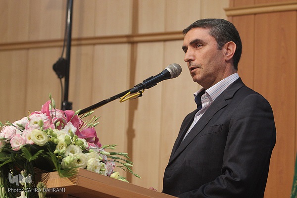 پیروی از قرآن در دنیای امروز هزینه دارد