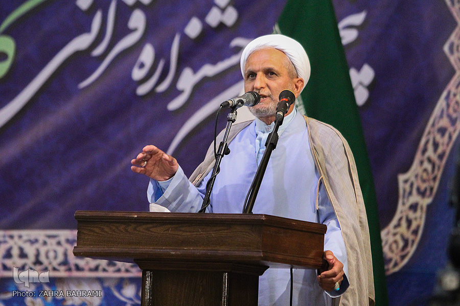 مشارکت 11 هزار و پانصد دانشآموز در جشنوراه گلهای محمدی/ ارسال 1500 طرح هنری به دبیرخانه مشارکت 11 هزار و پانصد دانشآموز در جشنوراه گلهای محمدی/ ارسال 1500 طرح هنری به دبیرخانه