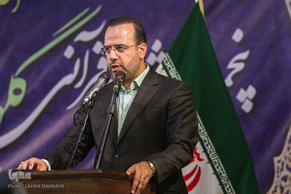 نگاهی به پنجمین جشنواره قرآنی گل&zwnj;های محمدی(ص)/ از اضافه شدن بخش هنری تا جای خالی پیشکسوتان