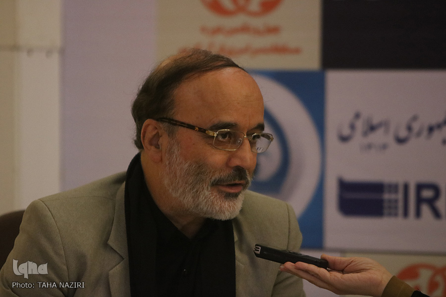 حضور پیشکسوتان قرآنی پررنگتر از جوانان/ قاریان به تلاوت طولانی عادت ندارند حضور پیشکسوتان قرآنی پررنگتر از جوانان/ قاریان به تلاوت طولانی عادت ندارند