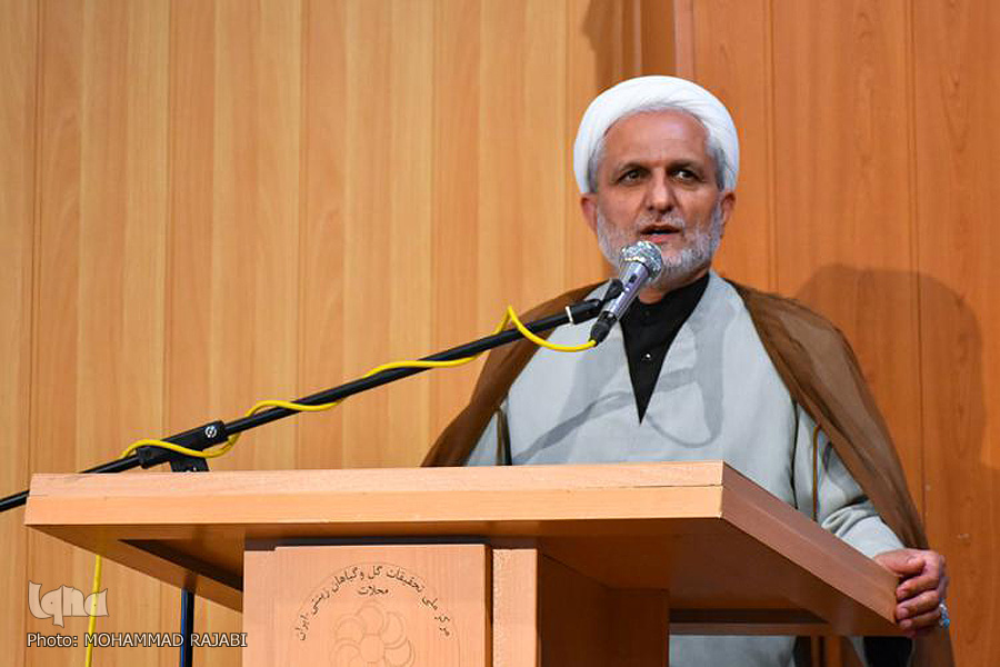 نیازمند فرمول زندگی قرآنی هستیم نیازمند فرمول زندگی قرآنی هستیم