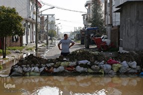 توزیع ۱۰ هزار بسته معیشتی در مناطق سیل‌زده سیستان‌و‌بلوچستان