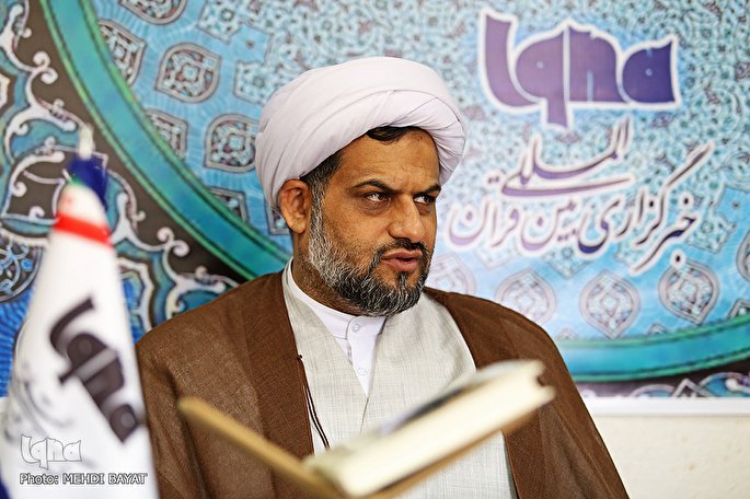 ضرورت تشکیل مجمع خیرین توسعه بقاع متبرکه/ فعالیت رسانه‌ها در معرفی امامزادگان کافی نیست