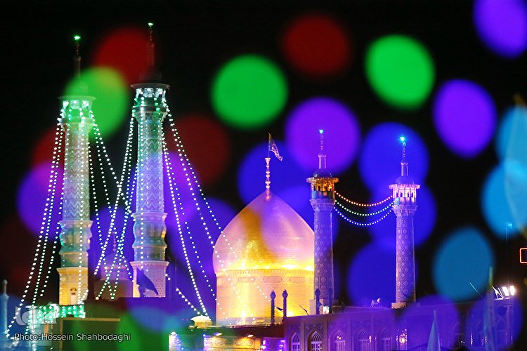 حرم کریمه اهل بیت(ع) در شب عید غدیر