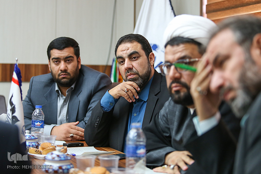 مداحان و مبلّغان باید خرج امام حسین(ع) شوند نه بالعکس/ اخلاق، اخلاص و تقوا؛ شاخصههای فراموششده مداحی مداحان و مبلّغان باید خرج امام حسین(ع) شوند نه بالعکس/ اخلاق، اخلاص و تقوا؛ شاخصههای فراموششده مداحی
