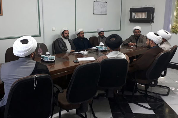 تبيين برنامه‌های اربعين در نشست روحانيون رباط کريم