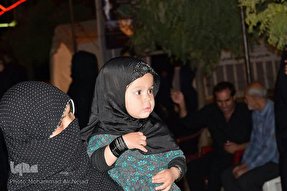 فیلم/ عزاداری ‌زائران کشور آذربایجان در موکب هیئت اعظم تعزیه لرستان