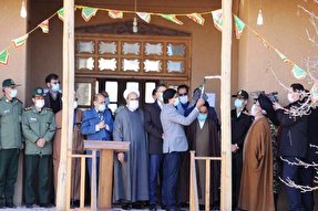 وحدت کلمه تا تحقق گام دوم انقلاب ادامه یابد