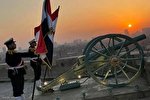 شلیک توپ در زمان افطار بعد از 30 سال در قاهره
