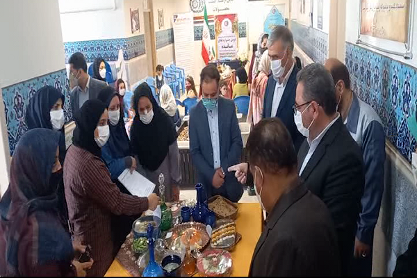 جشنواره غذای مائده در خنداب برگزار شد