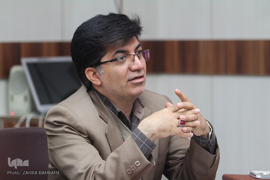 پیمان عین القضاتی، رئیس کمیسیون فرهنگی شورای اراک پیمان عین القضاتی، رئیس کمیسیون فرهنگی شورای اراک