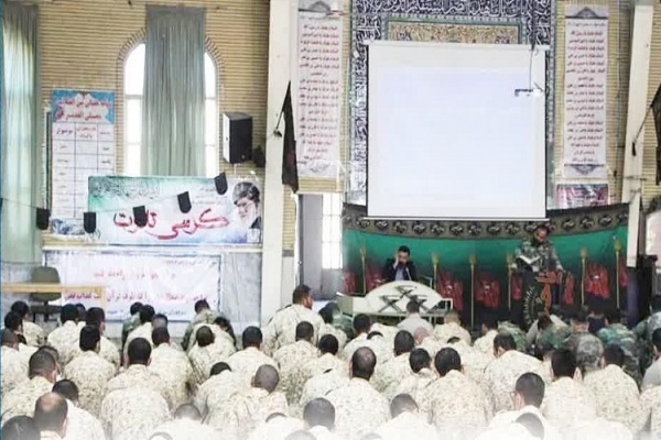 کرسی تلاوت و مسابقه قرآنی در مرکز شهید انشائی پرندک برگزار شد