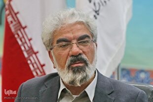 سرزنش، باطن انسان را آشفته می‌کند