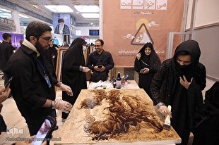 برگزاری دومین کارگاه آموزشی نقاشی‌خط در نمایشگاه قرآن