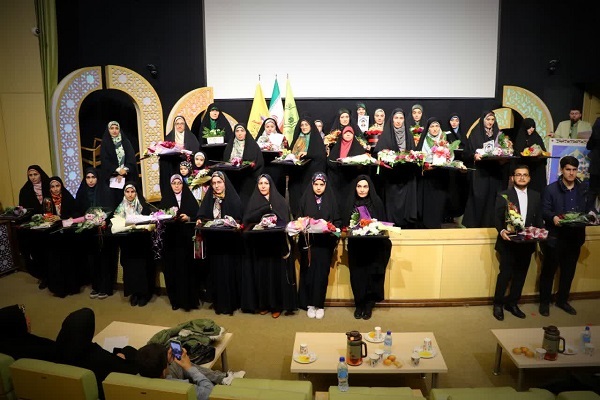 تجلیل از حافظان خمینی