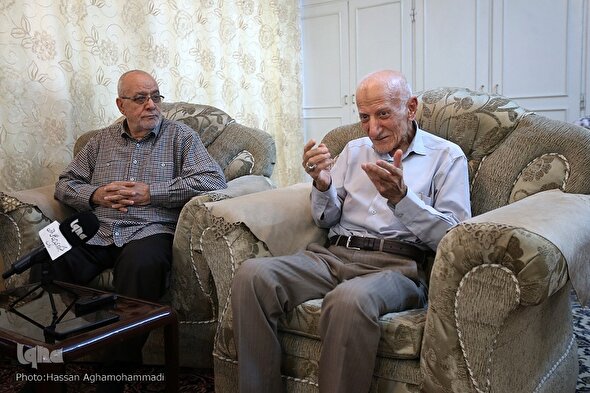 جایگاه و ثواب تلاوت قرآن + فیلم