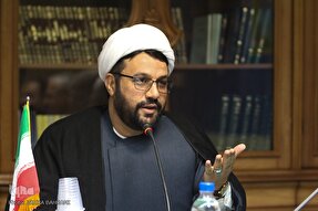 پیاده‌روی اربعین از حواشی دور باشد