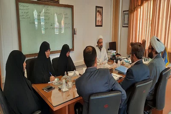 دیدار هادی عرب، مدیر روابط عمومی مؤسسه امام با مدیر حوزه علمیه خواهران مرکزی دیدار مدیر روابط عمومی مؤسسه امام با مدیر حوزه علمیه خواهران مرکزی