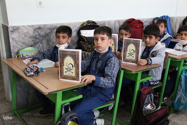 دانش آموزان مدرسه قرآنی بقیة الله(عج) اراک