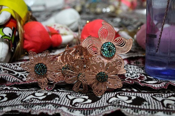 دست سازه های نیلوفر دربندی