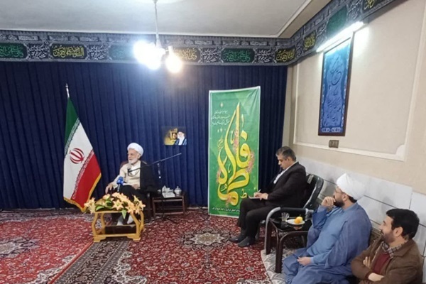 نشست شورای هماهنگی و توسعه فعالیت‌های قرآنی استان مرکزی