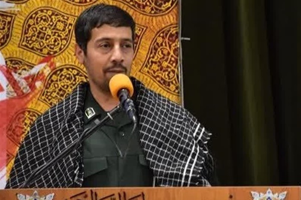 مجید غلامی مسئول بسیج دانشآموزی سپاه حضرت روحالله مجید غلامی مسئول بسیج دانشآموزی سپاه حضرت روحالله