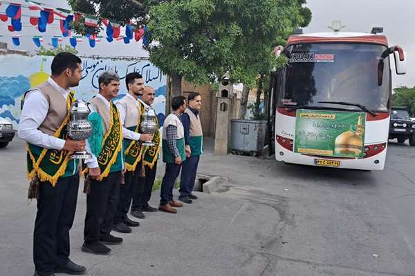 اعزام معلمان بازنشسته استان مرکزی به مشهد مقدس در طرح سپاس معلم  