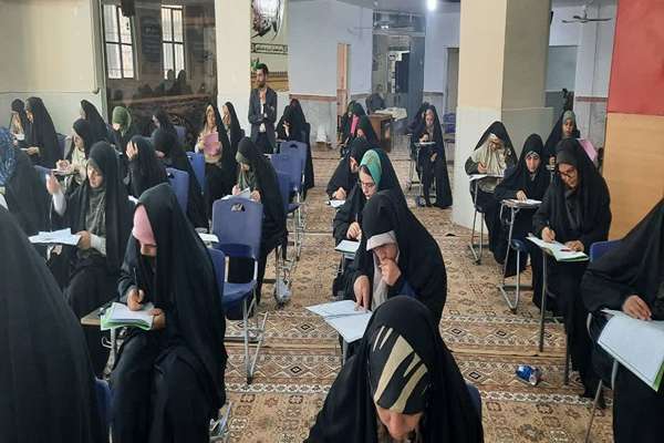 آزمون تخصصی حفظ قرآن کریم در ساوه آزمون تخصصی حفظ قرآن کریم در ساوه