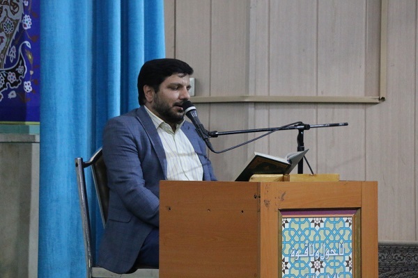 تلاوت محمدحسن موحدی در محفل قرآنی دانشگاه امیرکبیر + صوت