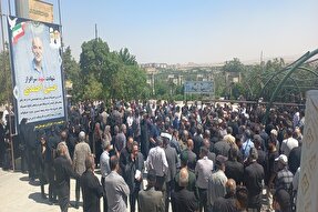 پیکر شهید «حسین احمدی» در همدان تشییع شد