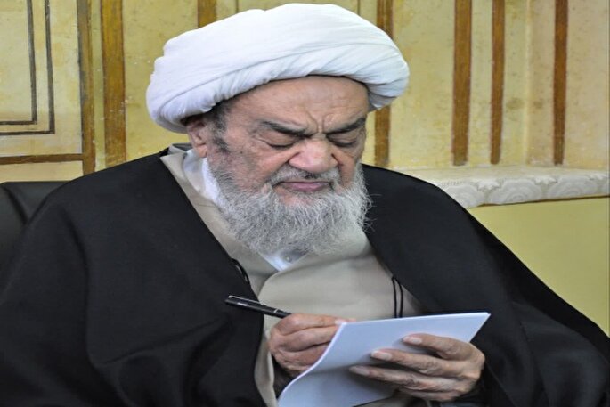 پیام آیت‌الله مظاهری در پی یاوه‌گویی‌های اخیر رئیس‌جمهور آمریکا