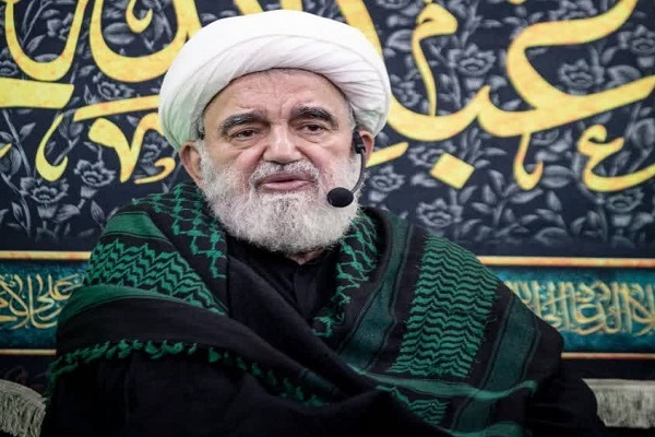 مرد و زن در انسانیت و رسیدن به حیات طیبه هیچ فرقی ندارند