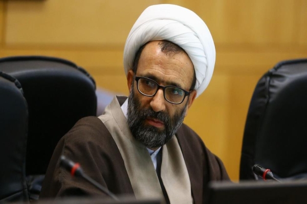 حجتالاسلام علیرضا سلیمی نماینده سابق مردم محلات و دلیجان در مجلس شورای اسلامی حجتالاسلام علیرضا سلیمی نماینده سابق مردم محلات و دلیجان در مجلس شورای اسلامی