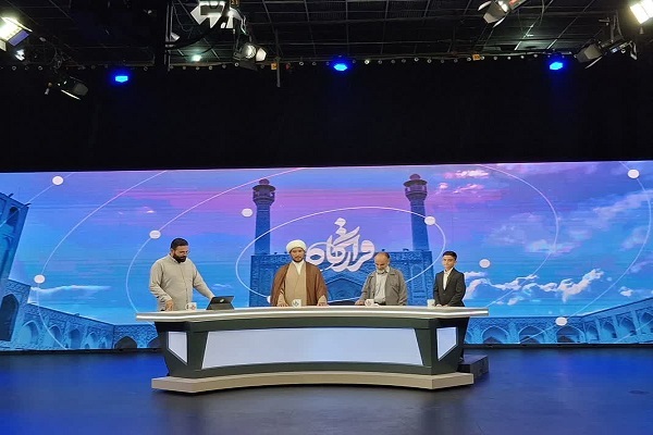 مجله تصویری «قرارگاه» با محوریت نقش مسجد در محله‌ها روی آنتن شبکه قرآن رفت