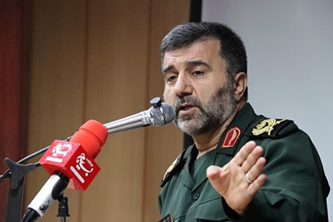 ضرورت فعالیت قرارگاه‌ محله اسلامی در راستای احیای مساجد 