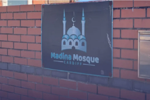 خنثی شدن طرح حمله به مسجدی در کاردیف