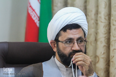 حجت الاسلام علیرضا احمدی،امام جمعه شهر ساروق/عکاس:زهرا بهرامی