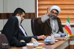 نشست بررسی وضعیت میزبانی اراک در مسابقات سراسری قرآن اوقاف/عکاس:زهرا بهرامی