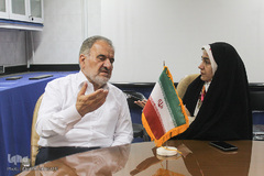 مراسم تکریم معلمان، حافظان، خادمان و خیرین قرآن - محلات/عکاس:زهرا بهرامی