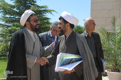 مراسم تکریم معلمان، حافظان، خادمان و خیرین قرآن - محلات/عکاس:زهرا بهرامی